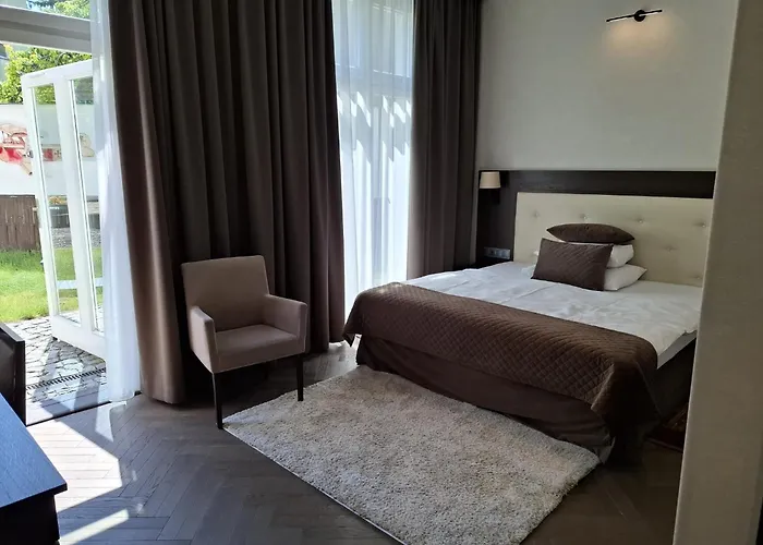 Red Baron Hotel & Restaurant Świdnica foto