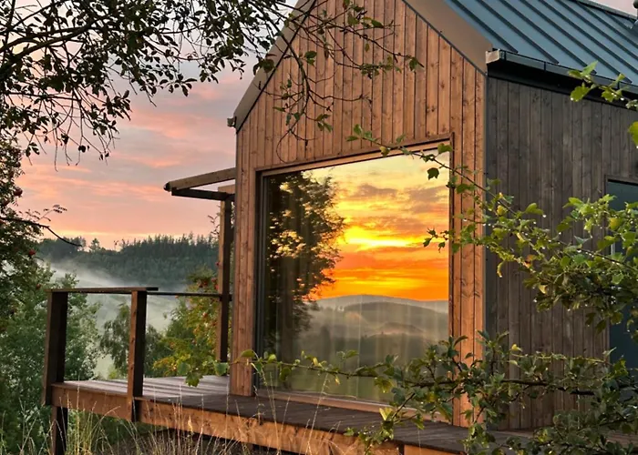 Photo de Villa Jarzebinowe Wzgorze à Grzedy 