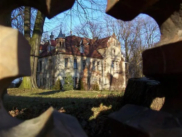 Palac Stanica Przeworno fotorgafie