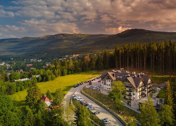 صورة شكلارسكا بوريبا Czarny Kamien Resort & Spa