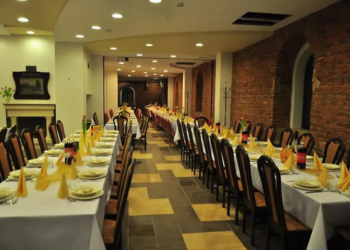 Hotel Niezly Mlyn Czeszow photo